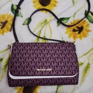 Michael Kors Medium logo Convertible Crossbody Bordeaux NWOT